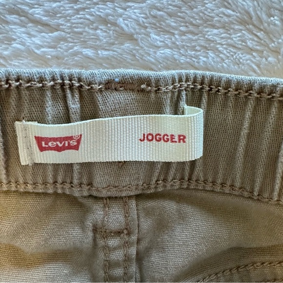 🌟3/$20🌟 Levi"s JOGGER size 7, boys. - Picture 5 of 6